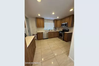 259 Garfield Avenue, Oakhurst, NJ 07755 - Photo 5