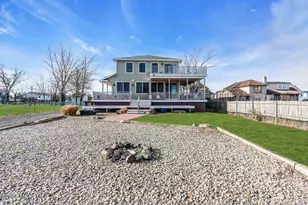 7 Manahassett Park Dr, Long Branch, NJ 07740 - Photo 5