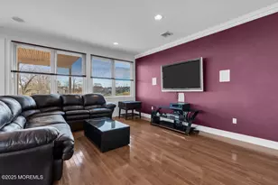 7 Manahassett Park Dr, Long Branch, NJ 07740 - Photo 21