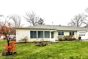 17 Dixie Ln, Jackson, NJ 08527 - Photo 3