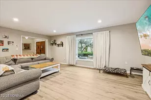 54 Tracy Dr, Manalapan Township, NJ 07726 - Photo 7