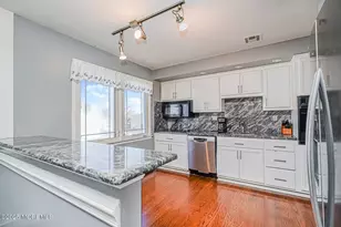 546 Princeton Ave, Brick, NJ 08724 - Photo 9