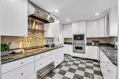 1305 8th Avenue, Toms River Township, NJ 08757 - Photo 17