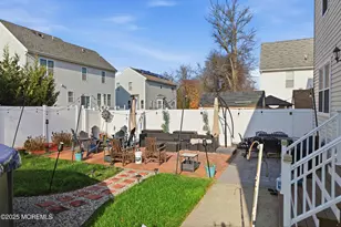 198 Arlington Ave, Cliffwood, NJ 07721 - Photo 33