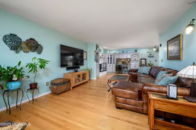 10 Sandybrook Road, Manalapan Township, NJ 07726 - Photo 9