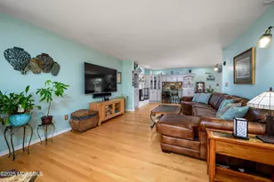 10 Sandybrook Rd, Manalapan Township, NJ 07726 - Photo 9