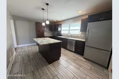 710 Dow Avenue, Oakhurst, NJ 07755 - Photo 7