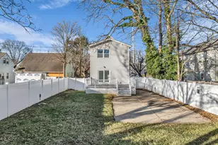 253 S Pearl Street S, Red Bank, NJ 07701 - Photo 27