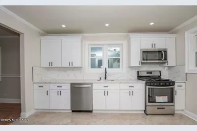 164 Tinton Avenue, Eatontown, NJ 07724 - Photo 11