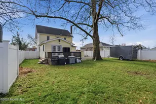 307 Pine St, Lakehurst, NJ 08733 - Photo 45