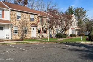 421 Rose Ct, Lakewood, NJ 08701 - Photo 5