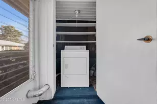 306 W Malvern Ct, Lakewood, NJ 08701 - Photo 11