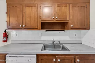 306 W Malvern Ct, Lakewood, NJ 08701 - Photo 17