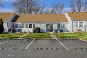128 Korn Market, Freehold, NJ 07728 - Photo 21
