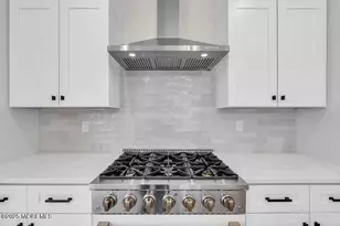 293 Trenton Ave N, Bayville, NJ 08721 - Photo 15