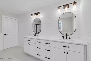 293 Trenton Ave N, Bayville, NJ 08721 - Photo 35