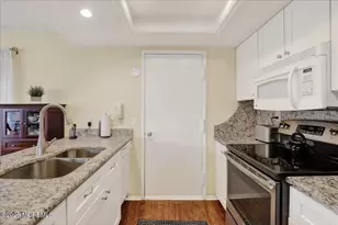 205A Newport Rd, Monroe Township, NJ 08831 - Photo 11