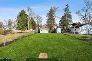 21 Henry St, Freehold, NJ 07728 - Photo 7