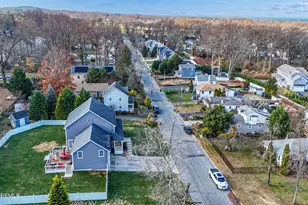 119 Chestnut Ave, Atlantic Highlands, NJ 07716 - Photo 13