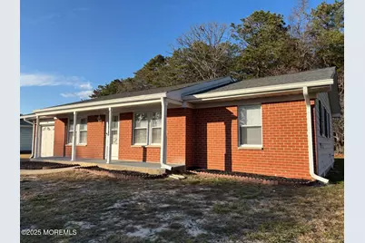 32 Constitution Boulevard, Whiting, NJ 08759 - Photo 3