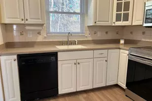 32 Constitution Blvd, Whiting, NJ 08759 - Photo 13