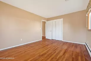 150 Cloverdale Cir, Tinton Falls, NJ 07724 - Photo 41