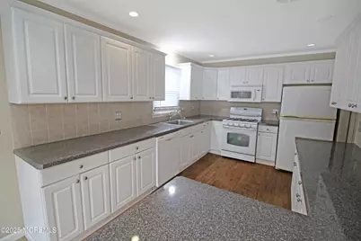 13 Shaw Court, Toms River Township, NJ 08757 - Photo 9
