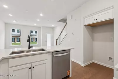 214 Jessie Place #64, New Brunswick, NJ 08901 - Photo 15