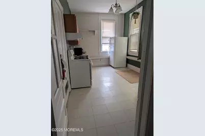 5 Wharf Avenue #A, Red Bank, NJ 07701 - Photo 5