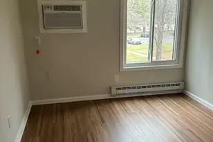 108 Amberly Dr, Manalapan Township, NJ 07726 - Photo 5