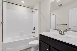 504 E International Rd, Monroe Township, NJ 08831 - Photo 29