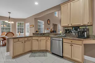 27 Stonehenge Ct, Jackson, NJ 08527 - Photo 11