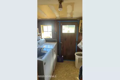 295 N Main Street, Manahawkin, NJ 08050 - Photo 11