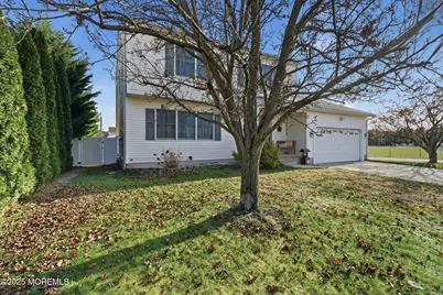 1553 Windward Avenue, Beachwood, NJ 08722 - Photo 3