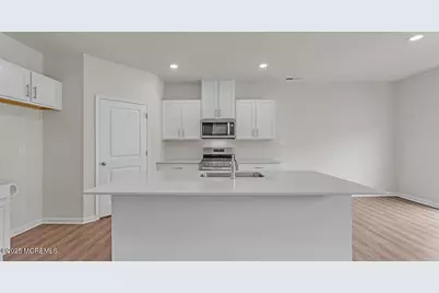 8 Dahlia Court, Bayville, NJ 08721 - Photo 7