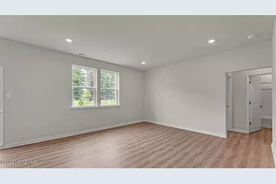 8 Dahlia Court, Bayville, NJ 08721 - Photo 13