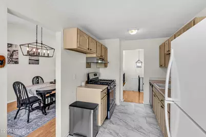 6 Robin Road #1000, Howell Township, NJ 07731 - Photo 15