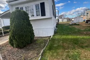 53 Bayshore Mobile Manor, Hazlet Township, NJ 07730 - Photo 7