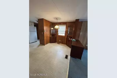 53 Bayshore Mobile Mnr, Hazlet Township, NJ 07730 - Photo 9