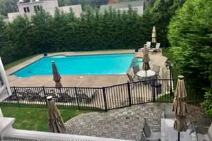 229 Lockwood Ave, Long Branch, NJ 07740 - Photo 11