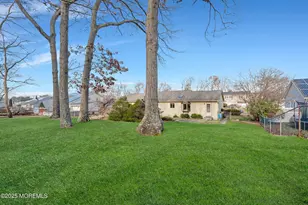 21 Meadowbrook Dr, Howell Township, NJ 07731 - Photo 49