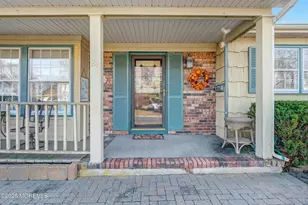 21 Meadowbrook Dr, Howell Township, NJ 07731 - Photo 3