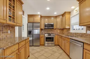 53 Sweet Gum Rd, Howell Township, NJ 07731 - Photo 17