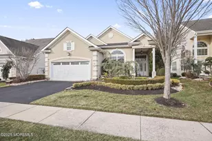 10 Pink Star Ct, Manalapan Township, NJ 07726 - Photo 3