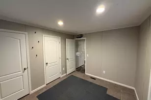 7 John St, Keansburg, NJ 07734 - Photo 5