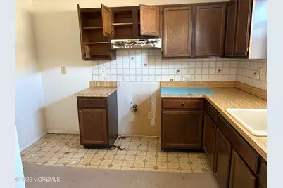 55 Selkirk Avenue, Toms River Township, NJ 08757 - Photo 13