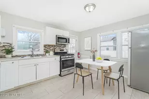 142 Monmouth Rd, Oakhurst, NJ 07755 - Photo 5