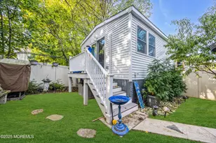 97 Navesink Ave, Highlands, NJ 07732 - Photo 39