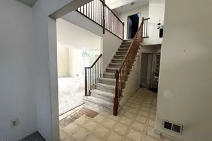 37 Citation Dr, Freehold, NJ 07728 - Photo 5