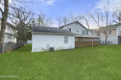 637 6th Street, Lakewood, NJ 08701 - Photo 35